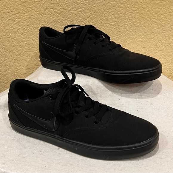 Nike SB Check Shoes Women’s Size 11 - Picture 5 of 10